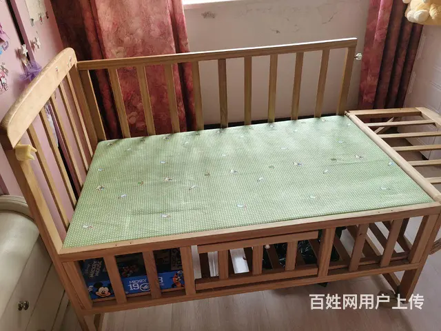 二手婴儿床 - 图片 1