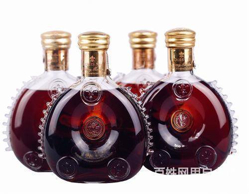 白云高价回收轩尼诗李察轩尼诗百乐廷酒瓶回收公司