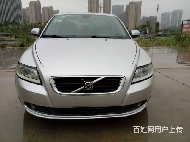 沃尔沃S40 2009款 2.0 双离合 智尊版 - 图片 1