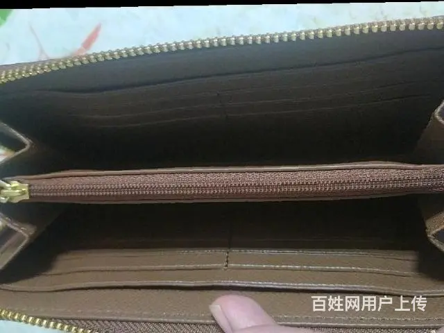 全新未用蔻驰钱包 - 图片 4