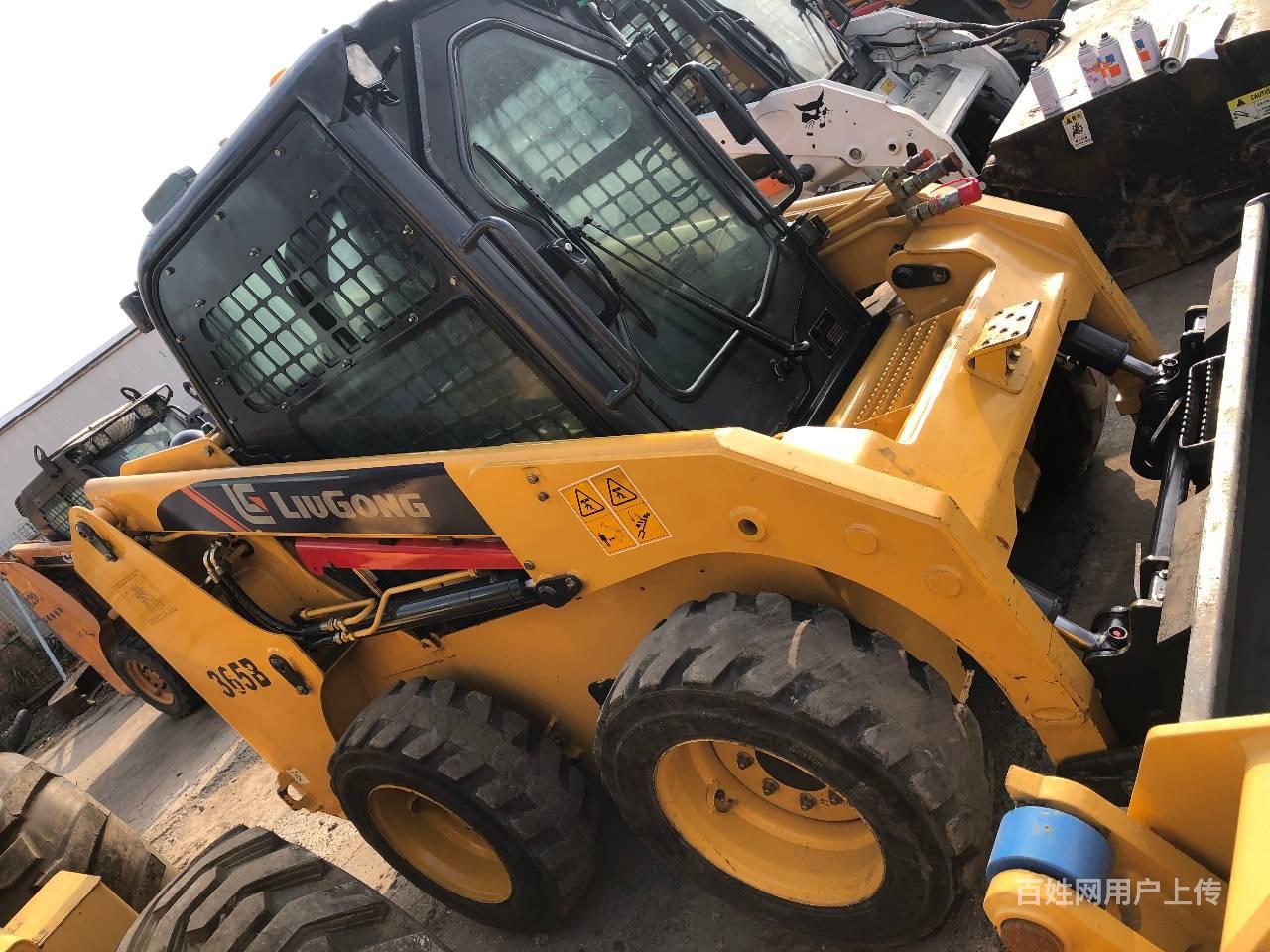 出售柳工clg365b滑移装载机一台