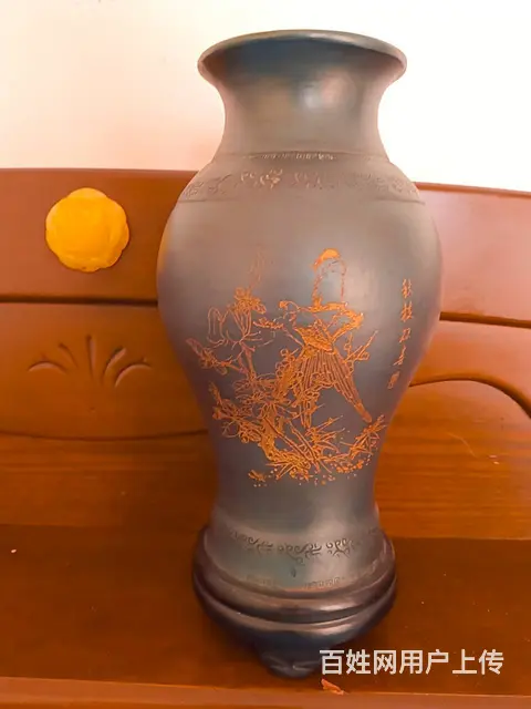 晚清绿泥紫砂描金赏瓶 - 图片 1
