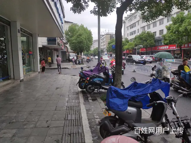 延安路中心地段经营中店面出售 - 图片 6