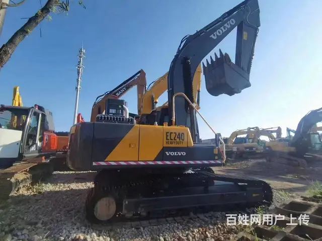 急售沃尔沃240二手挖机有质保包邮可货到付款可分期 - 图片 1