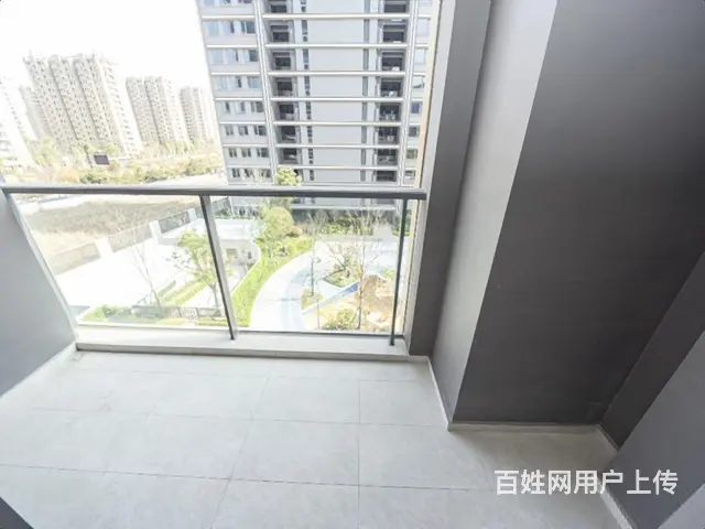 艮北新城 · 听明月公寓 · 4室 · 2厅 - 图片 6