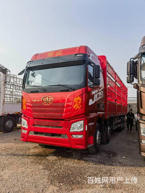 转让前四后八9米6高栏载货车，460马力，国六排放的图片