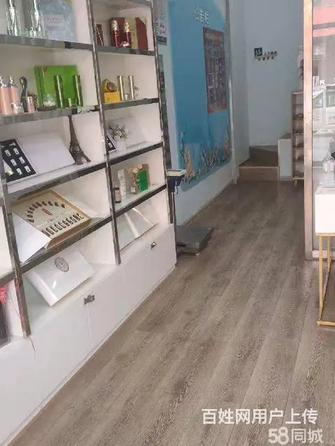 商家必争之地 营业中美容店 生意稳定 接手即可盈利 - 图片 2