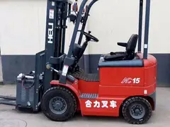 仓库二手合力电动叉车，工厂车间静音环保2吨电瓶叉车