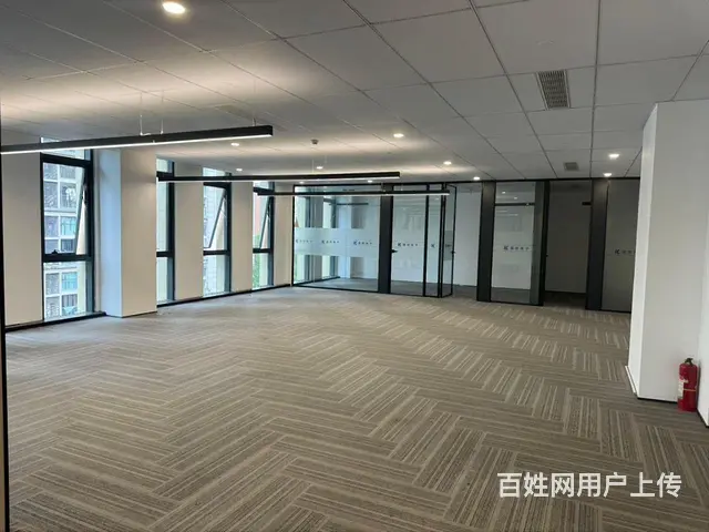 崇安盛世中心，5号线萍水街站，精装出租，采光通透，交通便利！ - 图片 10