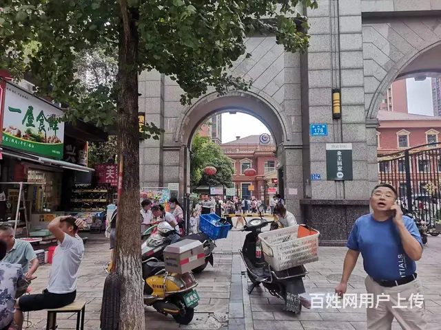 白菜价急转，大型小区 精装修 加盟品牌零食店空转4063 - 图片 1