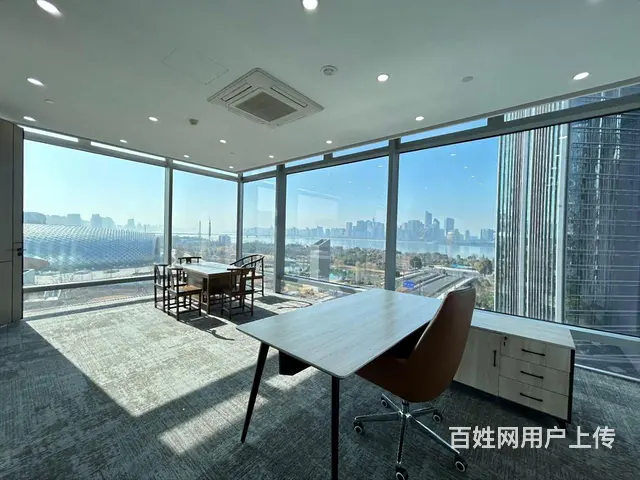 深蓝国际，一线江景，采光通透，精装拎包，接待大气，条件好谈！ - 图片 6