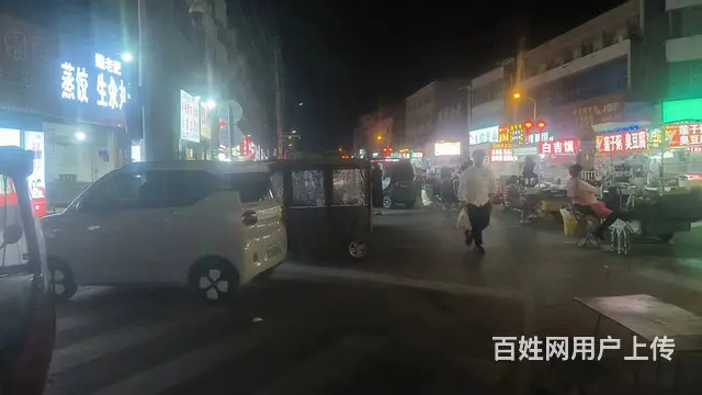0107虞城老木兰广场健康路与人民路附近一餐饮小吃店转让 - 图片 1