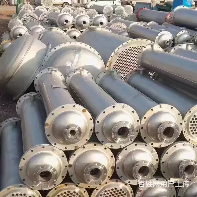 二手5000升搪瓷反应釜 二手离心机 - 图片 3