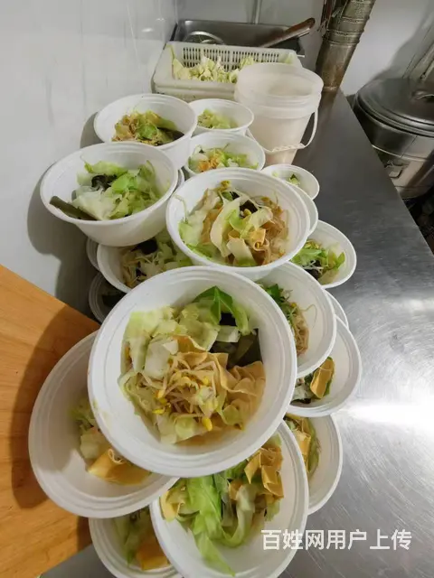 香坊五叙街 特色火锅冒菜出兑 餐馆快餐店出兑 - 图片 6
