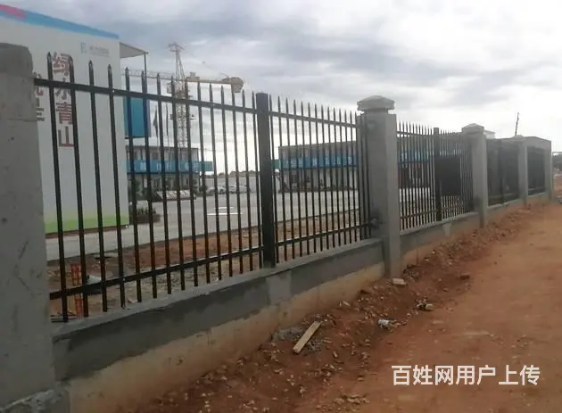 江门庭院双刺护栏围栏防盗护栏坚固耐用铁栅栏 - 图片 4