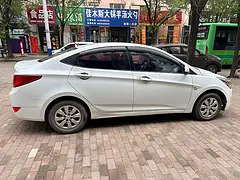 现代 瑞纳 2014款 1.4 手动 GLS 智能型