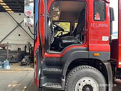 大连国六解放J6K前四后八拖板车35吨挖机拖车可分期