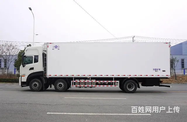 低价东风天龙KL小三轴9.6米 工厂直销 冷藏车 - 图片 7