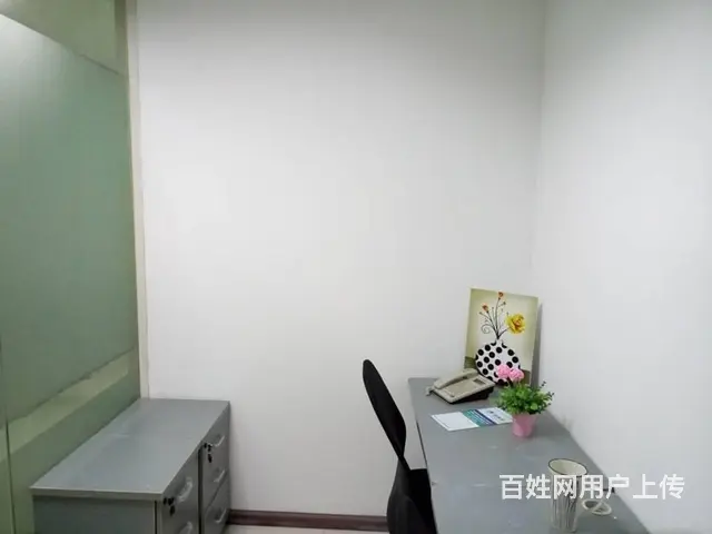 昌地火炬大厦3人间只要1000元，含物业水电网络 - 图片 2