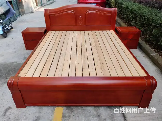 昆山高端实木双人床，99新 - 图片 1