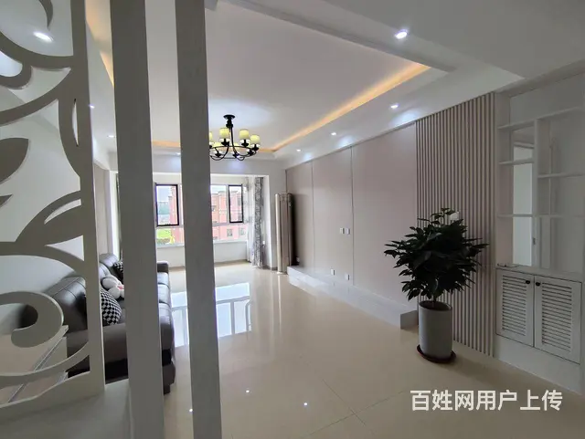 国王花园四楼88平两室通厅个人精装带家具家电 - 图片 1