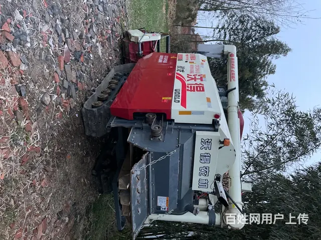 诚心出售工作小时少一手沃得新款收割机 - 图片 1