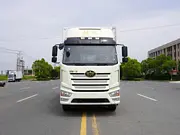 解放J6L 6.8米冷藏车 海鲜肉类冷藏车优惠处理