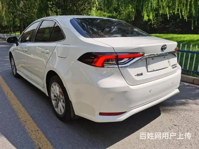 丰田 卡罗拉 2019款 卡罗拉双擎E+ 1.8 无级 旗舰 - 图片 3