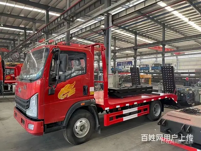 重汽豪曼小型挖机挖机拖板车 平板车 可加货箱 - 图片 1