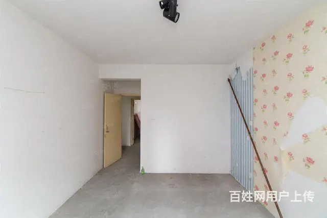 新景二期，东边户毛坯大三房，维修基金已缴纳电梯七楼 - 图片 11