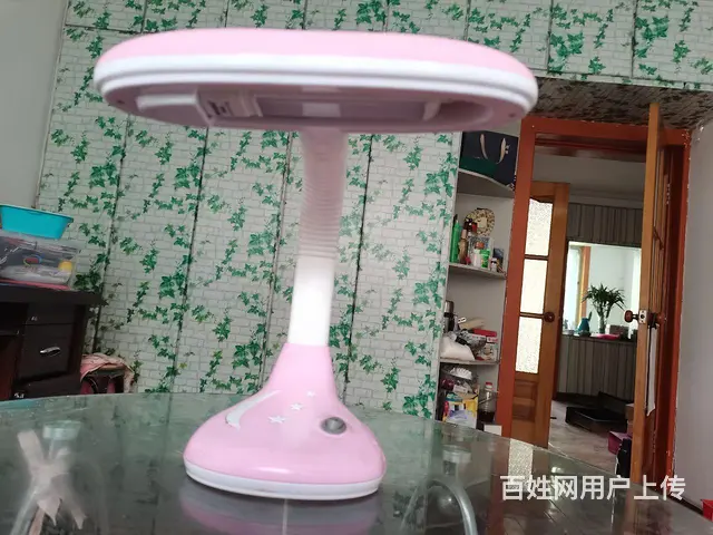 全新台灯。 - 图片