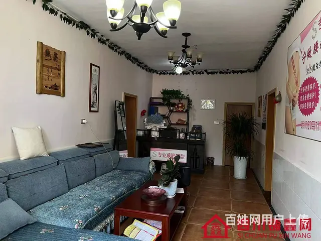 （四川铺鑫网）巴州区财富广场旁140平美容院转让 - 图片 2