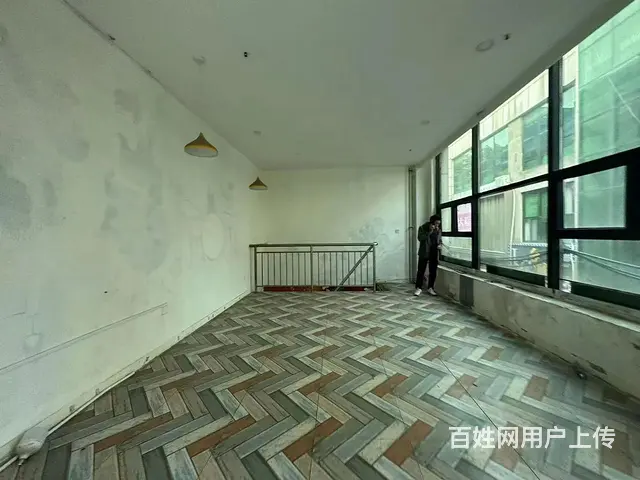 (旺铺猫)：兖州 银座商业步行街转角商铺房东直租 - 图片 6