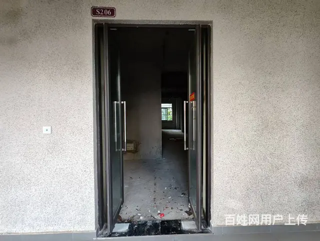 （51旺铺推荐）龙华区盐灶滨海新城97平铺面房东直租 - 图片 6