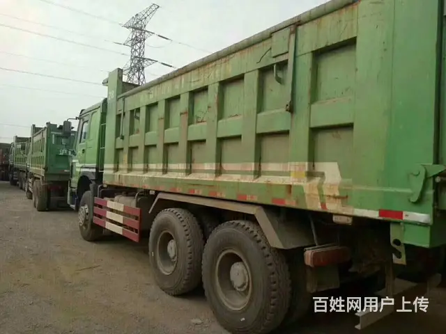 急售14年二手豪沃自卸车 国四排放  5.6米大箱 - 图片 3