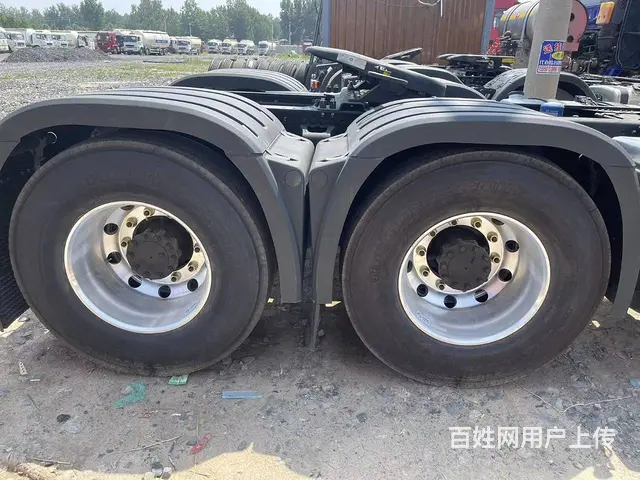 自动挡二手解放J7牵引车 550马力 国五 双驱 - 图片 6