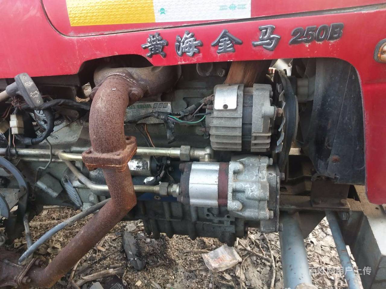 出售沃得奥龙904拖拉机,黄海金马250拖拉机