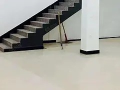 柳青十区店面地下室出租位置优越