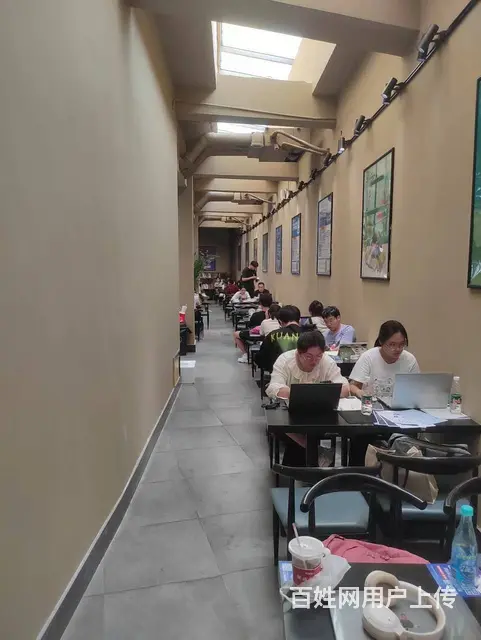 理工大学内咖啡奶茶店招募合作位置好人流大 - 图片 4