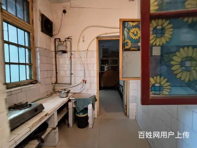 北环路 化三西院 一楼出租 - 图片 1