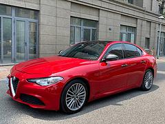 阿尔法-罗密欧Giulia 2019款 2.0T 手自一体