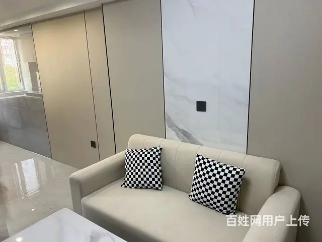 太和区 水墨林溪西郡 3楼步梯 渤海大学 万达广场 太和夜市 - 图片 1
