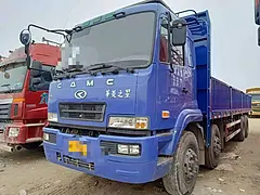 二手华菱前四后八平板车9米6长336马力国四