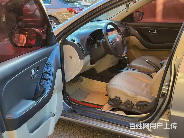 现代 伊兰特 2011款 伊兰特 悦动 1.6 自动 顶级型 - 图片 4