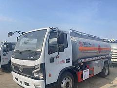 东风福瑞卡8吨油罐车 新型运油车结构合理 现车实价