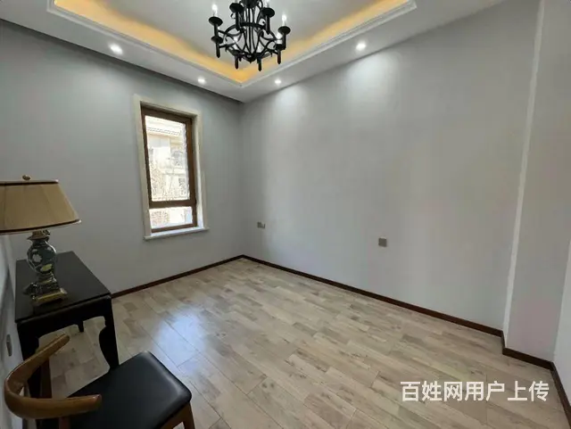 翠湖联排别墅边户使用面积500米5室带280米花园 - 图片 7