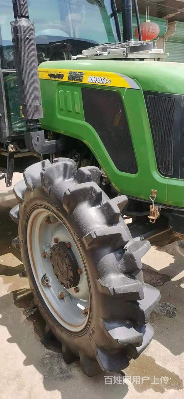 耕王904拖拉机,带驾驶室