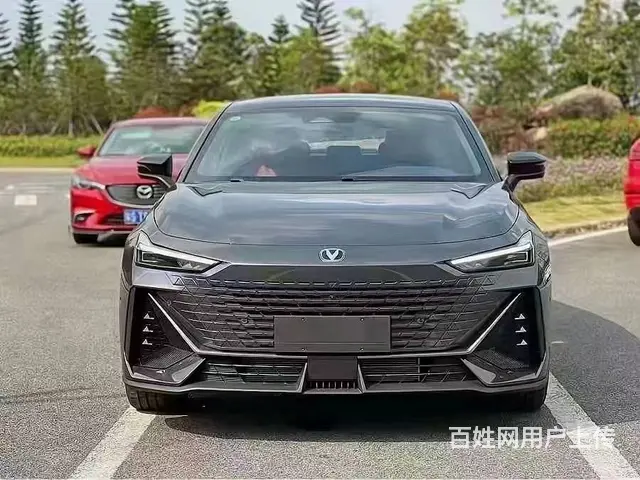 长安 UNI-V 2022款 1.5T 智慧领航型 - 图片 2