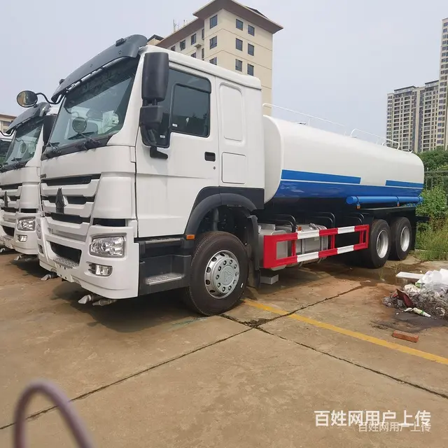 重汽前四后八12吨洒水车免交购置税价格低 - 图片 7