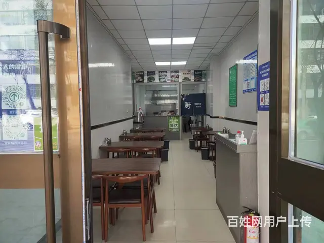 7649(七P）个人湟中区鲁沙尔通宁路临街旺铺对外低价转让 - 图片 2
